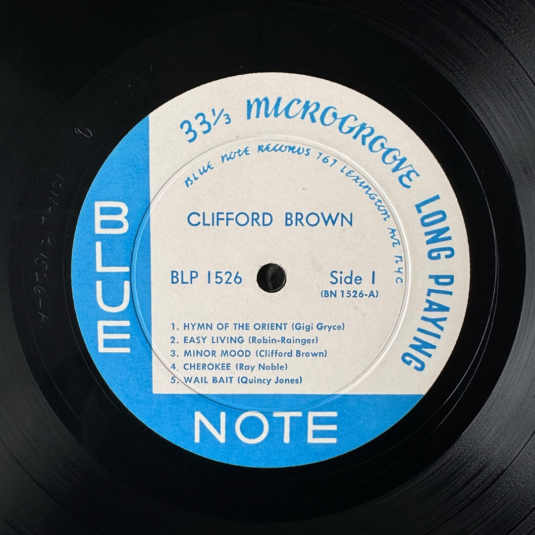 1526/ CLIFFORD BROWN - Memorial Album