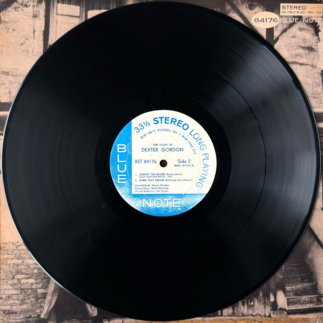 84176/ DEXTER GORDON - One Flight Up